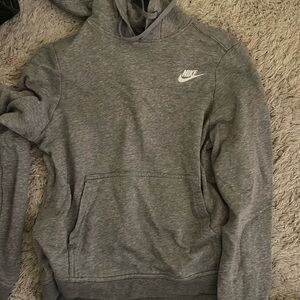 Nike sweatshirt